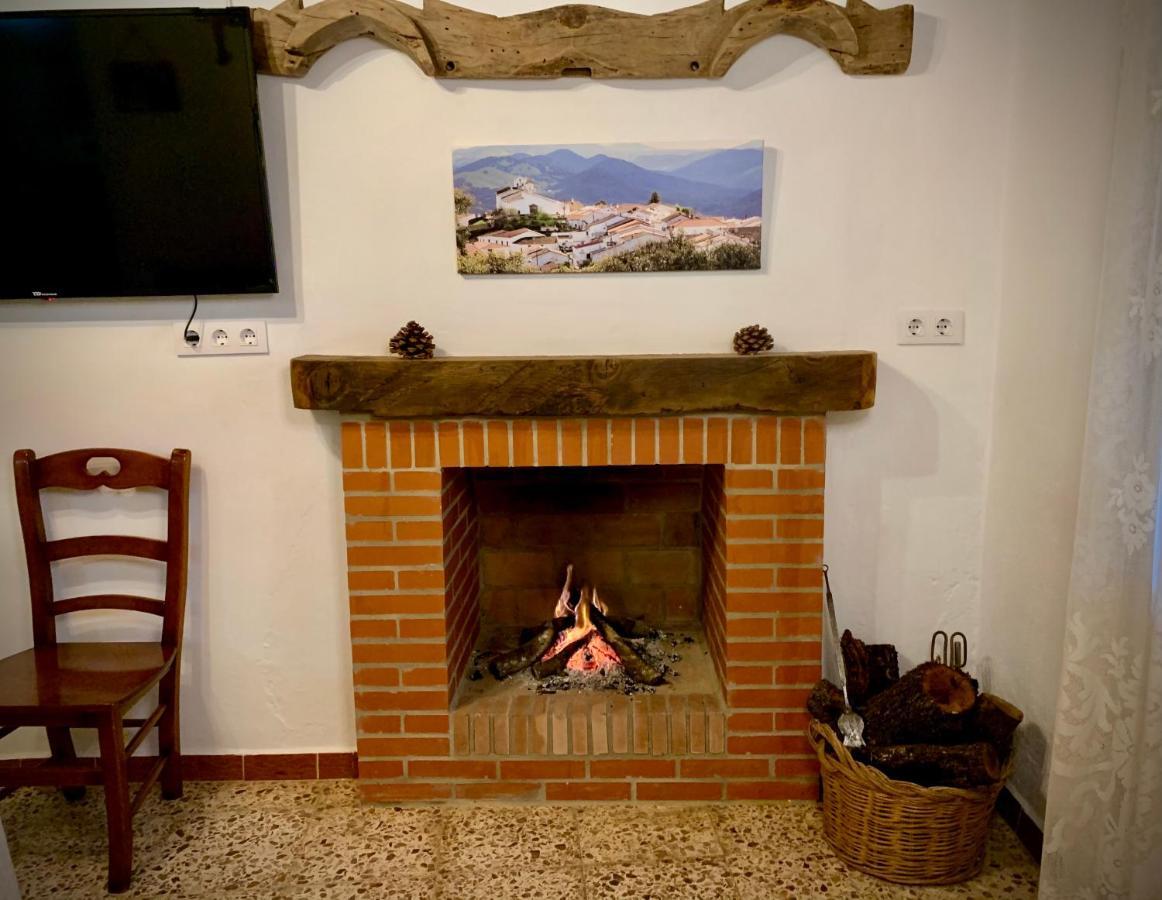 Casa Rural Sierra Tortola 1 Hinojales Dış mekan fotoğraf
